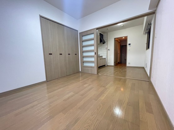 居室・リビング　※他の部屋の写真です