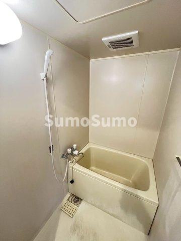 バス・シャワールーム　ゆったり過ごせるお風呂です