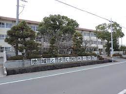 小学校　甲賀市立柏木小学校（小学校）まで658m