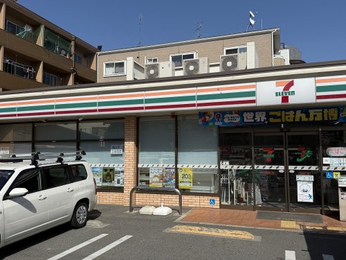 コンビニ　セブンイレブン　大阪長居西１丁目店（コンビニ）まで385m
