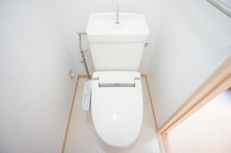 トイレ　図面と現状に相違がある場合には現状を優先