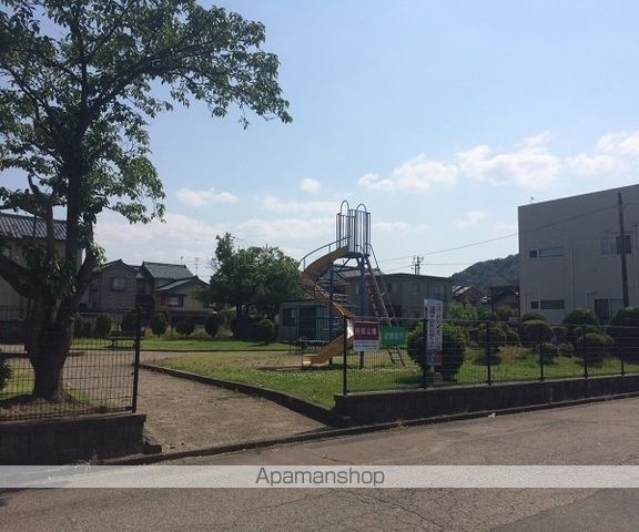 公園　月見公園（公園）まで350m