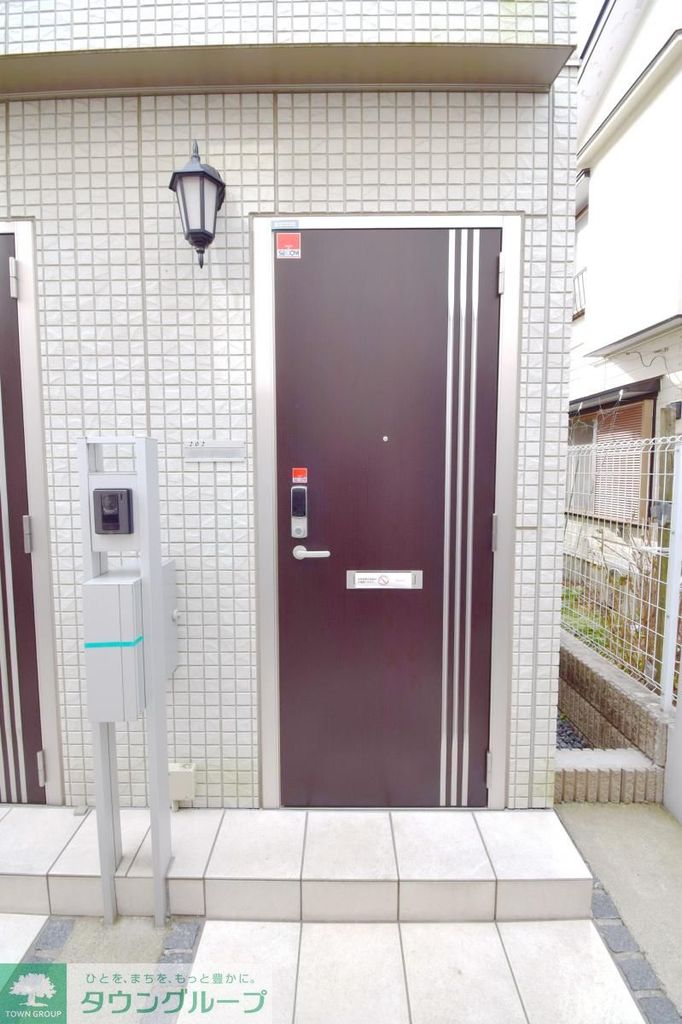玄関　エントランス