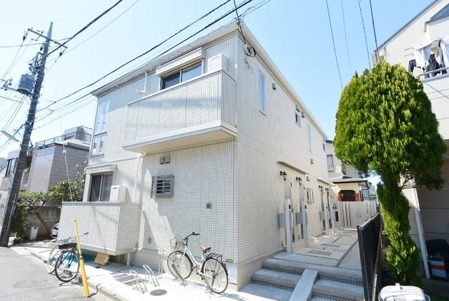 建物外観　★２０１５年築の綺麗なアパートです★