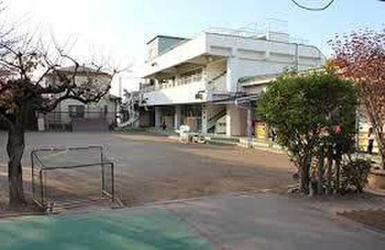 幼稚園・保育園　秋津幼稚園（幼稚園・保育園）まで320m