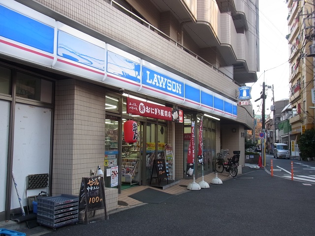 コンビニ　ローソン東大井六丁目店（コンビニ）まで119m