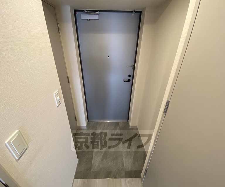 玄関　シンプルな土間です「。