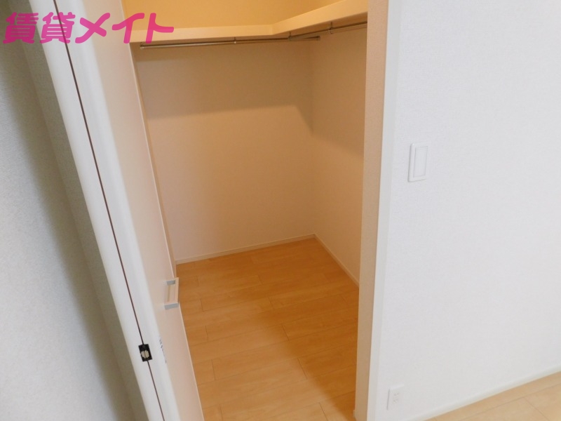 収納　※他のお部屋の写真で代用しています。