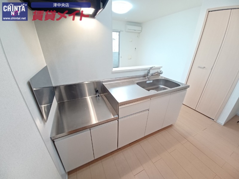 キッチン　同型タイプのものです