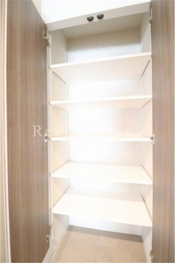 収納　豊富な収納ございます