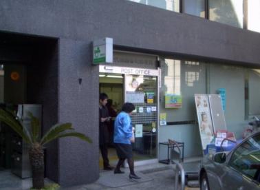 郵便局　千代田四番町郵便局（郵便局）まで358m
