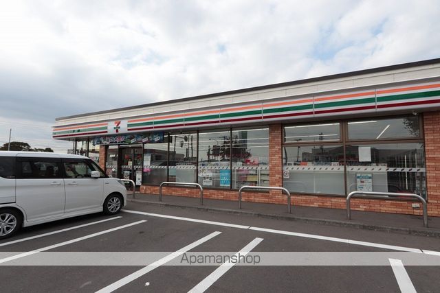 コンビニ　セブン－イレブン苫小牧宮前町店（コンビニ）まで802m