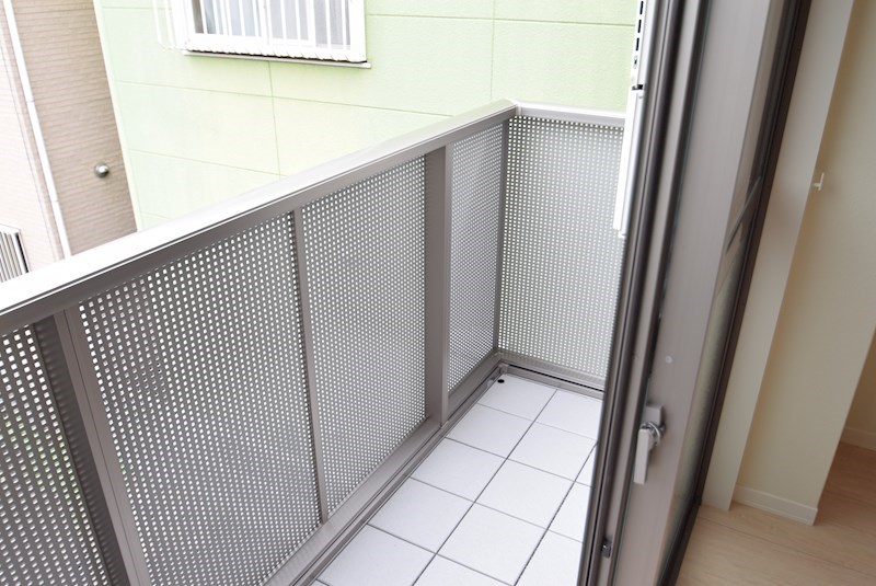 バルコニー　※同メーカー施工参考写真