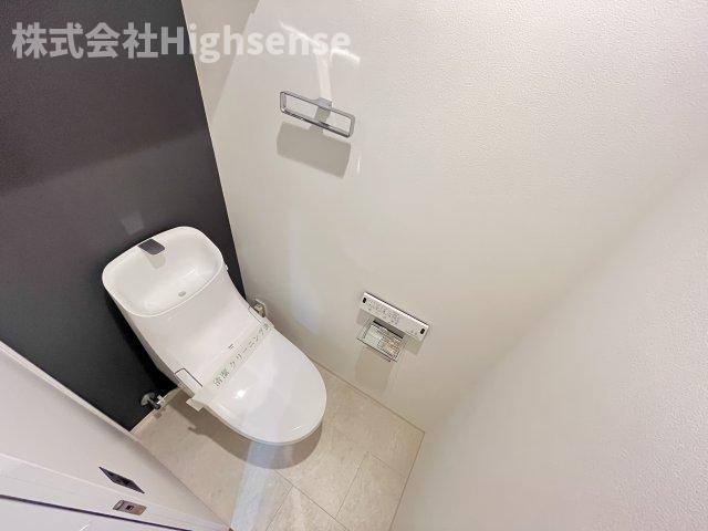 トイレ　落ち着いたトイレです