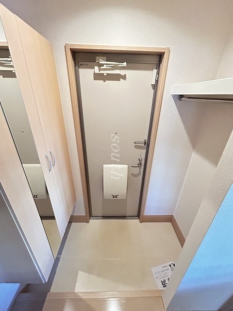 玄関　シューズＢＯＸ付きの玄関