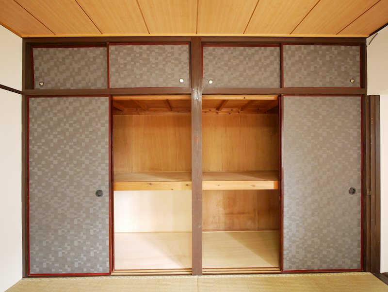 収納　押入２ヵ所（１Ｆ和８）