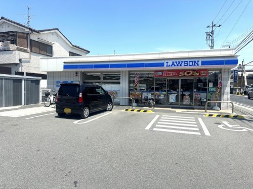 コンビニ　ローソン 大和高田大東町店（コンビニ）まで676m