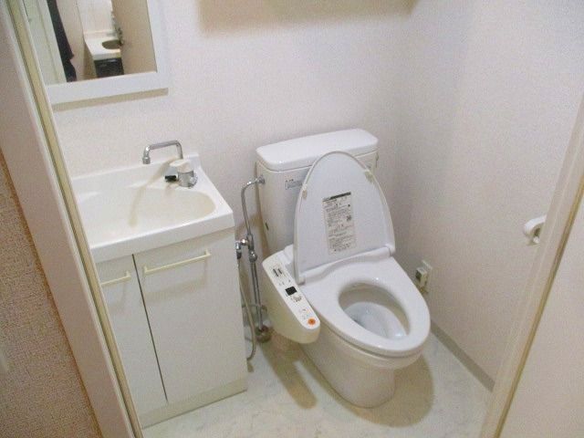 トイレ　別部屋　参考