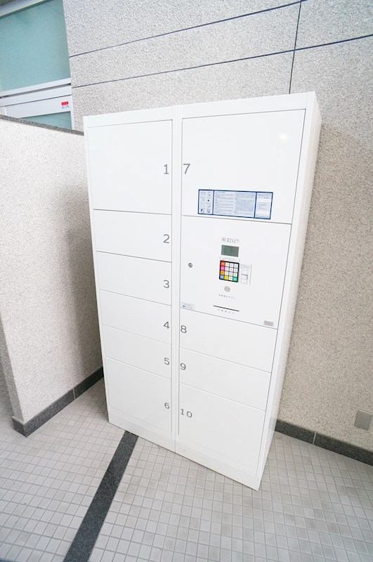 エントランス　便利な宅配BOX★