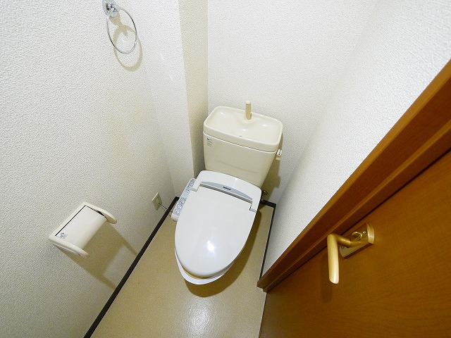 トイレ　シンプルで使いやすいトイレです