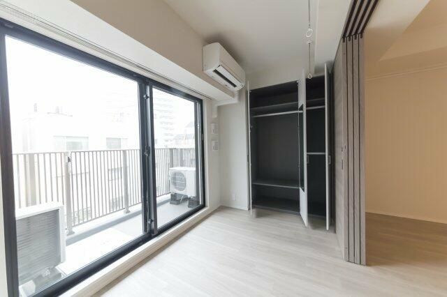収納　写真は同タイプ住居です。