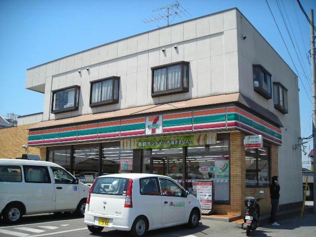 コンビニ　セブンイレブン船橋滝不動駅前店（コンビニ）まで547m