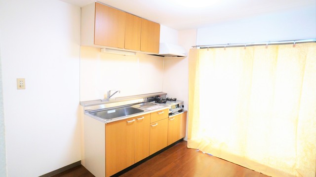キッチン　同物件別部屋写真（実際は現況を優先します）
