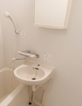 洗面設備　別タイプ部屋　参考写真です