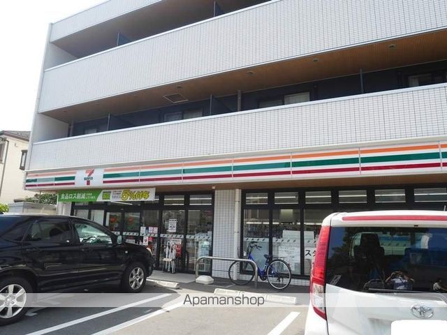 コンビニ　セブンイレブン（コンビニ）まで383m