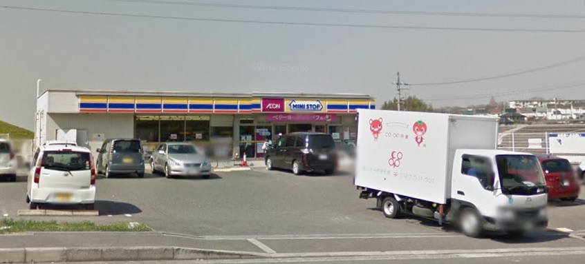 コンビニ　ミニストップ 堺美木多上店（コンビニ）まで983m