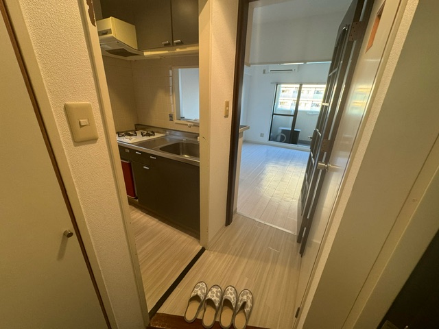 玄関　※同施工会社のイメージ写真※