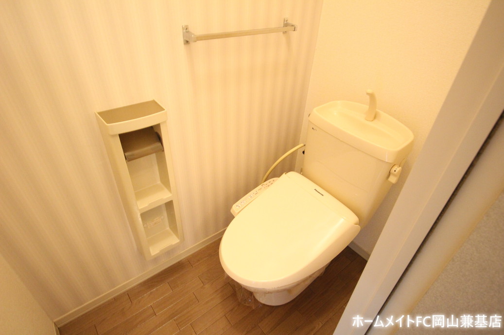 ＪＲ山陽本線 上道駅 徒歩5分 2階建 築29年のトイレ写真