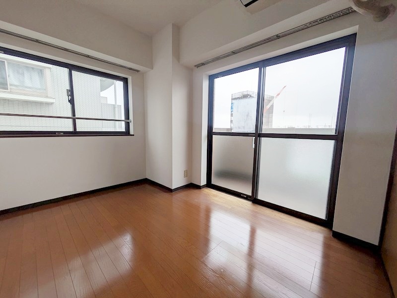 居室・リビング　開放感のあるゆったりとしたお部屋です♪