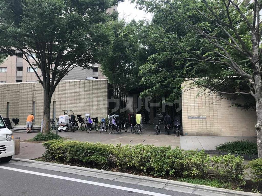 幼稚園・保育園　都市型保育園ポポラー埼玉南浦和園（幼稚園・保育園）まで260m