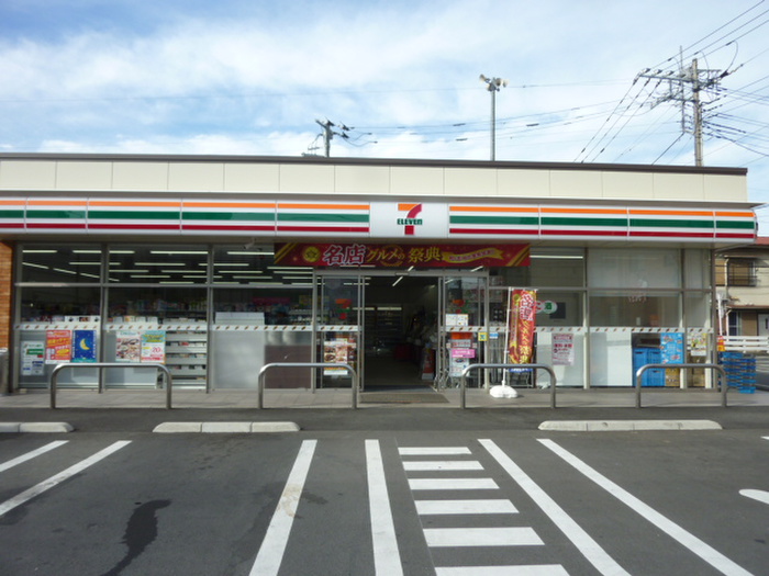 コンビニ　セブンイレブン飯能東町店（コンビニ）まで91m