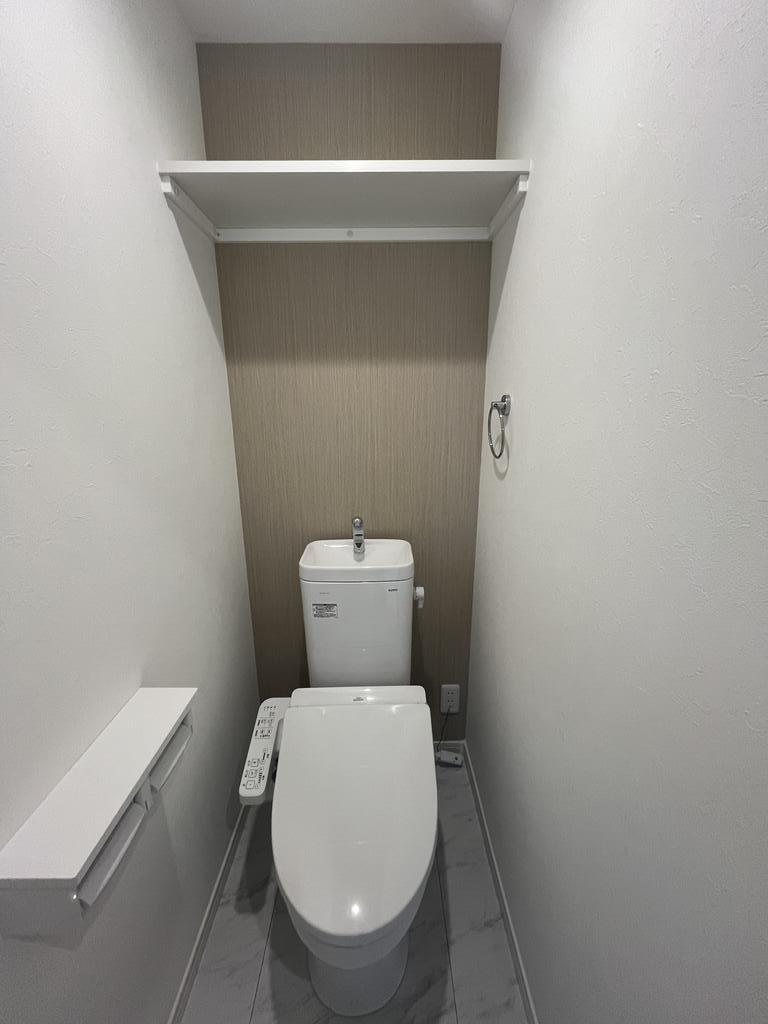 トイレ　※同建物別部屋