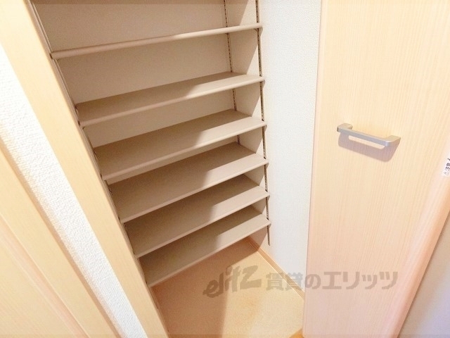 収納　下駄箱