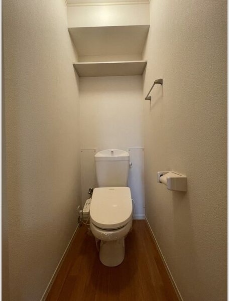 トイレ　シンプルで使いやすいトイレです