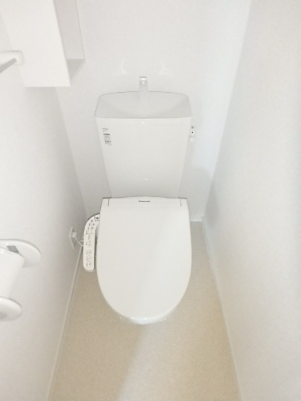 トイレ　図面と現状に相違がある場合には現状を優先