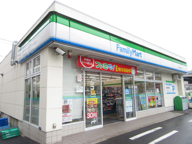コンビニ　ファミリーマート羽田二丁目店（コンビニ）まで351m