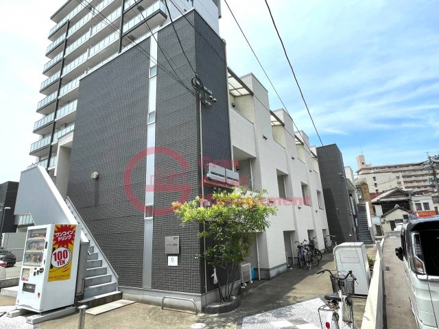建物外観　落ち着いた雰囲気の外観です