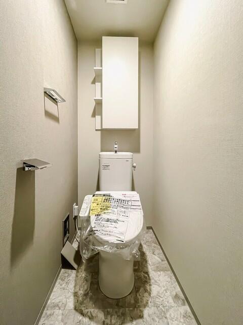 トイレ　※写真は同タイプ住戸です。