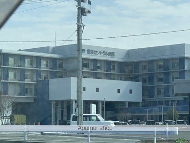 病院　セントラル病院（病院）まで978m