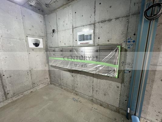 その他共有部分　建築中