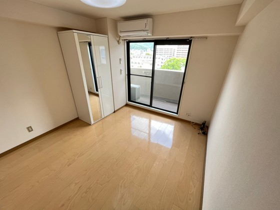 居室・リビング　※別部屋の写真です