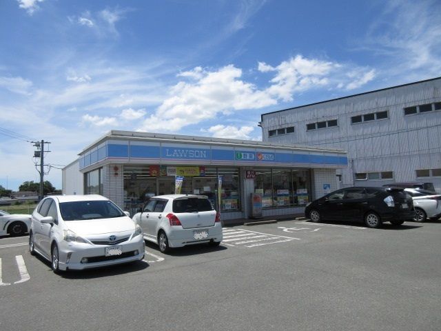 コンビニ　ローソン大川三丸店（コンビニ）まで620m