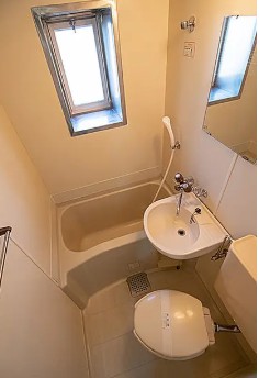 バス・シャワールーム　※別部屋参考写真