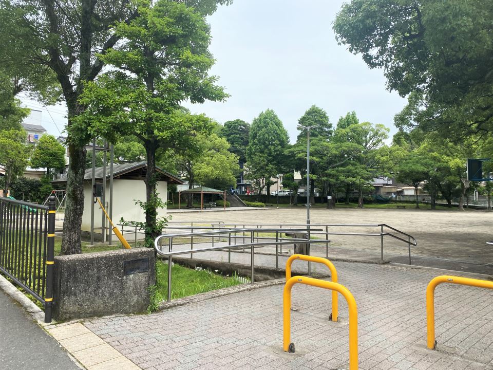 公園　草牟田公園（公園）まで30m