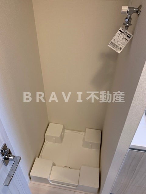 その他設備　【プレサンス大手前ピリオド】洗濯パン