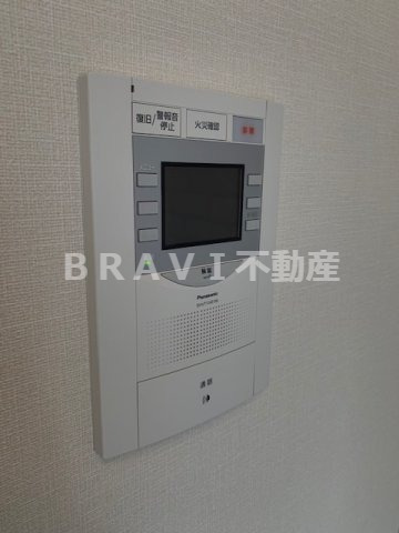 セキュリティ　【プレサンス大手前ピリオド】モニター付きインターホン